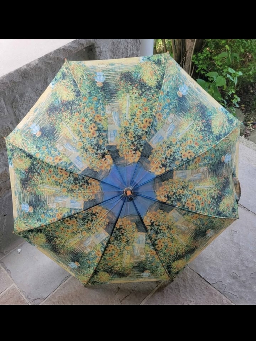 Y2K totes Floral Print Umbrella. Never Used  Like New .